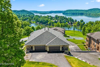 /international/us/2412-grand-view-court-kingston-tn-110097806231/