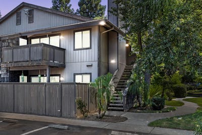 /international/us/1151-chestnut-avenue-s-fresno-ca-110101062502/