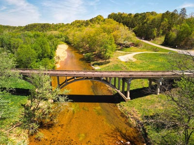 /international/us/e-state-highway-14-dora-mo-110107980659/