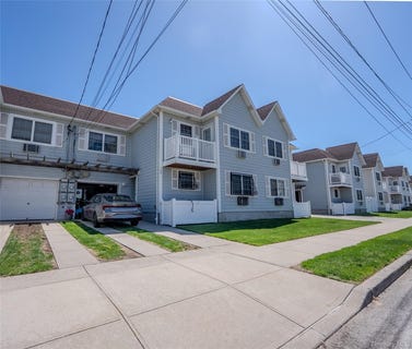 /international/us/130-beach-62nd-street-arverne-ny-110107662520/