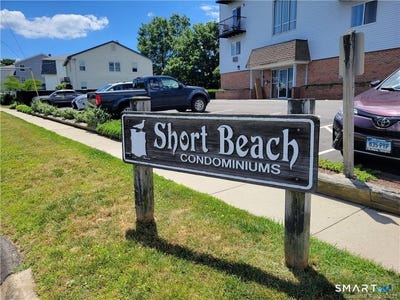 /international/us/115-short-beach-road-stratford-ct-110104196506/