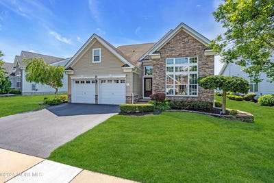 /international/us/5-hamptonshire-way-forked-river-nj-110100615883/?lang=en