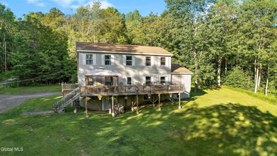 /international/us/158-easy-street-jefferson-ny-110099170005/