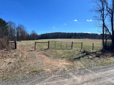 /international/us/fireside-drive-lot-0-laurel-fork-va-110106328181/