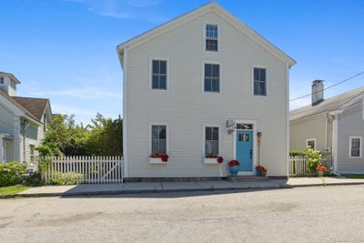 /international/us/43-broad-street-stonington-ct-110101037339/