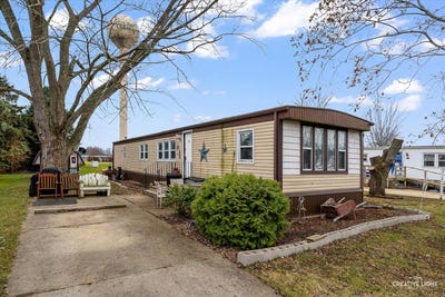 /international/us/5-hickory-lane-sandwich-il-110098982848/