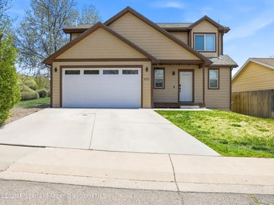 /international/us/692-ponderosa-drive-silt-co-110107807016/