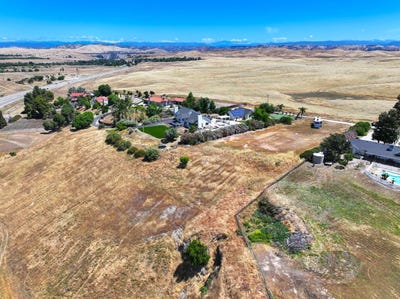 /international/us/16000-friant-road-n-friant-ca-110099454177/