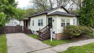 /international/us/909-n-granger-street-saginaw-mi-110105394660/