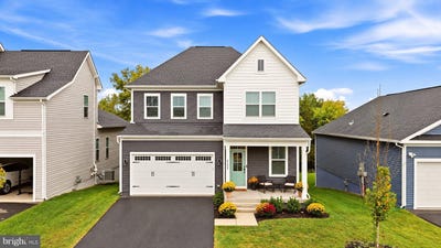 /international/us/111-goshen-place-stephenson-va-110119956263/