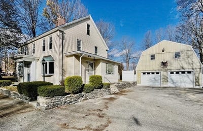 /international/us/233-west-st-leominster-ma-110119654451/