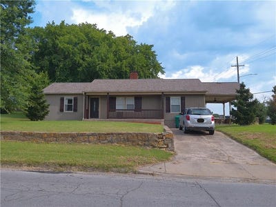 /international/us/1034-e-peoria-street-paola-ks-110101504658/
