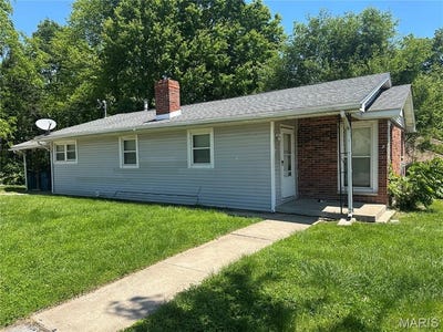 /international/us/2200-judson-avenue-alton-il-110108016547/