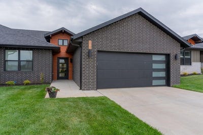 /international/us/5955-s-farm-road-163-springfield-mo-110105107911/