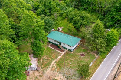 /international/us/609-state-hwy-2036-letcher-ky-110108666992/