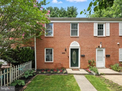 /international/us/2872-gloucester-court-woodbridge-va-110101099179/