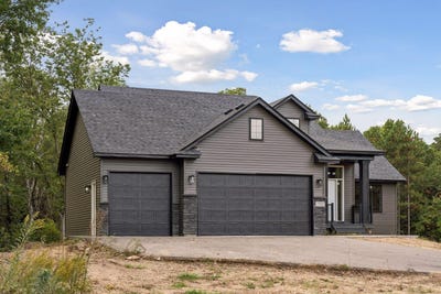 /international/us/27532-dahlia-court-nw-isanti-mn-110120096578/