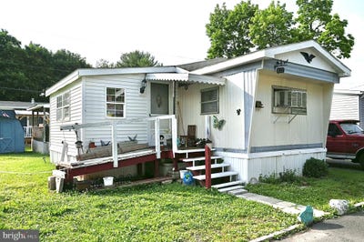 /international/us/165-w-ridge-pike-royersford-pa-110108736903/