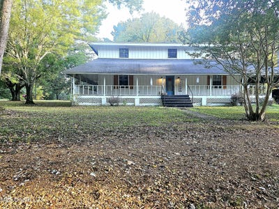 /international/us/429-quail-ridge-road-senatobia-ms-110108399229/