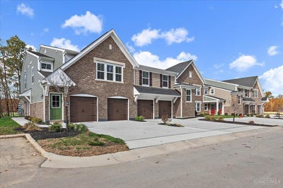 /international/us/5883-parkview-lane-miami-twp-oh-110098375284/
