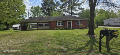 /international/us/135-cedar-lane-mayfield-ky-110107505182/