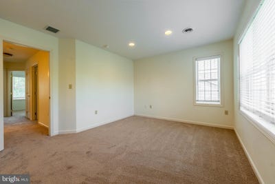 /international/us/113-quincy-avenue-state-college-pa-110101196404/