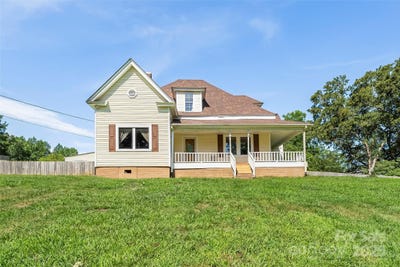 /international/us/205-abington-road-nw-lenoir-nc-110101072682/