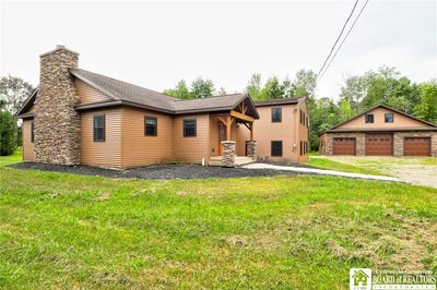 /international/us/5105-w-lake-road-mayville-ny-110101611080/
