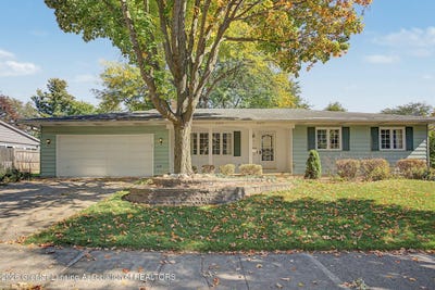 /international/us/1921-briarwood-drive-lansing-mi-110110375952/