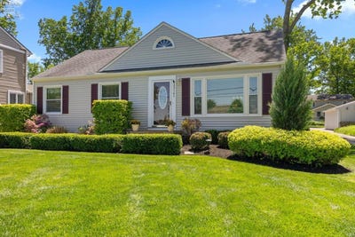 /international/us/33161-lake-road-avon-lake-oh-110108437558/