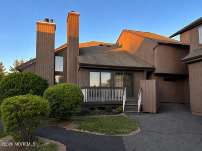 /international/us/28-34-bloomingdale-drive-hillsborough-nj-110108033890/