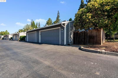 /international/us/3642-alamo-drive-vacaville-ca-110100056358/