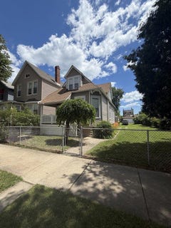 /international/us/7629-s-dante-avenue-chicago-il-110120153432/