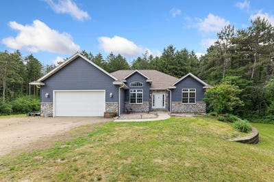 /international/us/n15782-delaney-rd-trempealeau-wi-110108480227/