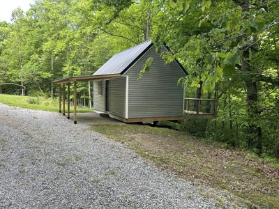 /international/us/sand-hill-road-manchester-ky-110108011390/