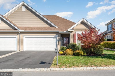 /international/us/153-james-madison-drive-mechanicsburg-pa-110103402642/