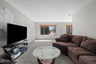 /international/us/928-n-adams-road-birmingham-mi-110106787066/