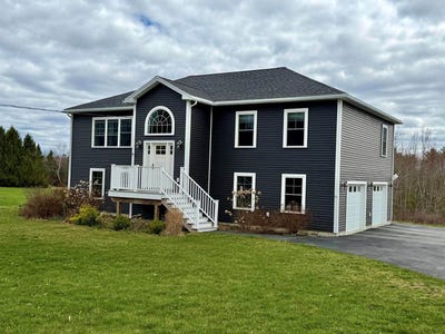 /international/us/1197-western-avenue-hampden-me-110104871641/