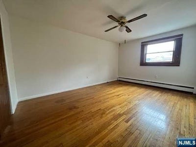 /international/us/166-sedore-avenue-fairview-nj-110108656315/
