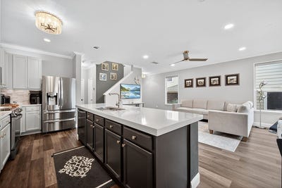 /international/us/2240-oklahoma-avenue-plano-tx-110107886065/