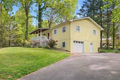 /international/us/275-crestview-heights-franklin-nc-110108588488/