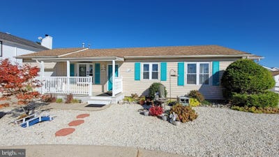 /international/us/652-newell-avenue-manahawkin-nj-110100832509/