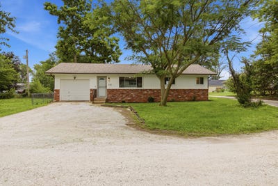 /international/us/1020-s-clark-avenue-bolivar-mo-110109042617/