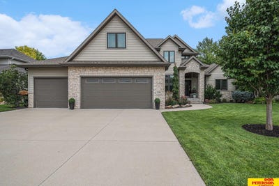 /international/us/1736-frederiksen-street-fremont-ne-110101450454/?lang=it
