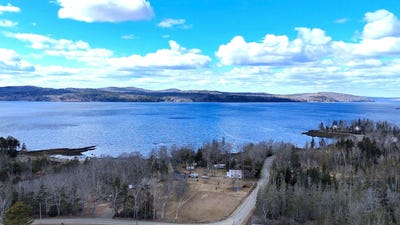 /international/us/521-west-bay-road-islesboro-me-110098012003/
