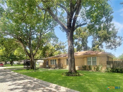 /international/us/802-e-14th-st-cameron-tx-110109591810/