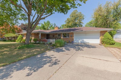 /international/us/916-hillcrest-drive-adrian-mi-110100848664/?lang=en