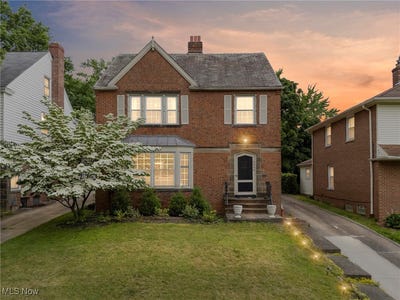/international/us/3846-washington-boulevard-university-heights-oh-110100249320/