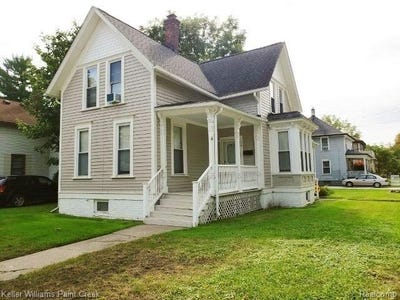 /international/us/79-hubbard-street-mt-clemens-mi-110108331810/