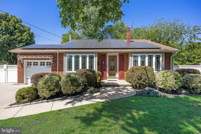 /international/us/1403-glenview-drive-cinnaminson-nj-110108499788/